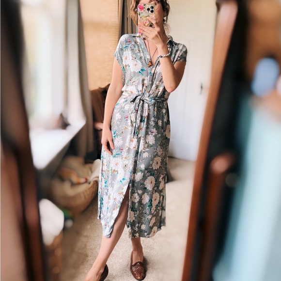 SOLD - ZARA Floral Shirt Dress - Picture 2 of 9